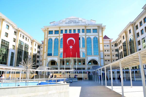 UYAP'ta kesinti oldu, adli işlemler aksadı