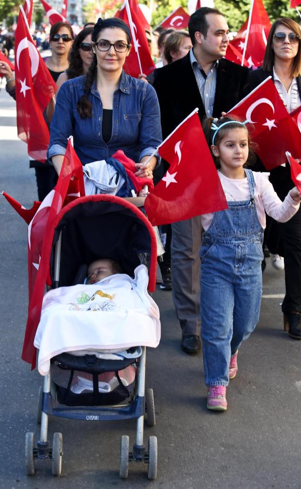 Antalya'da Cumhuriyet coşkusu