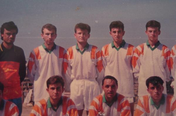 Kolonya içen eski futbolcu hayata tutunamadı