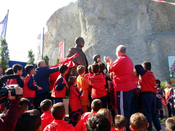 Altınordu'da Atatürk Anıtı gururu