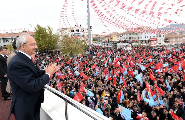 Kılıçdaroğlu: İradesini başka bir iradeye teslim eden kişi, ülkeyi yönetemez