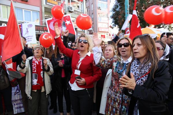 Balıkesir'de meydanda gerginlik