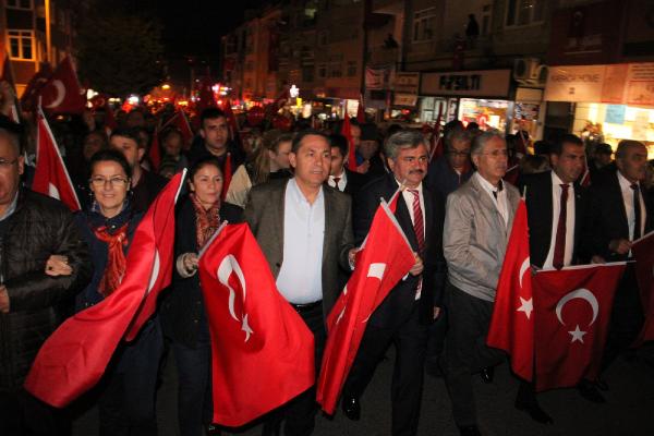 Zonguldak'ta Cumhuriyet yürüyüşü