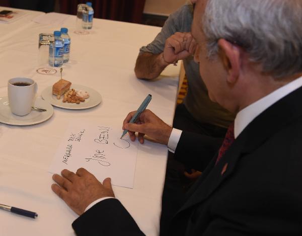 Kılıçdaroğlu, Ekşi Sözlük'te soruları yanıtladı