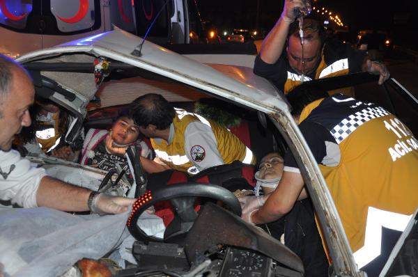 İnegöl'de kaza; 1 ölü, 5 yaralı