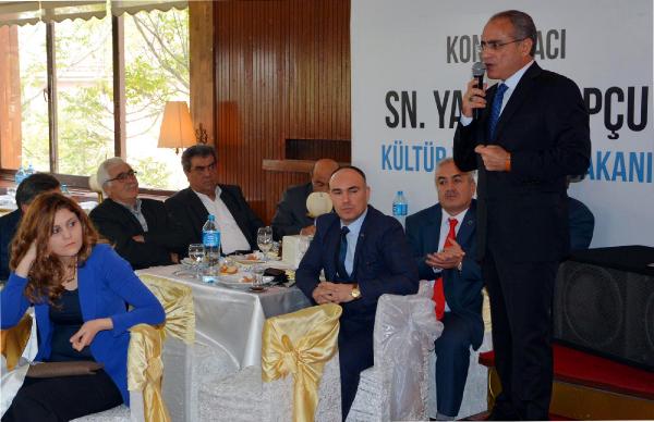 Bakan Topçu: Siyasi istikrara fırsat verelim