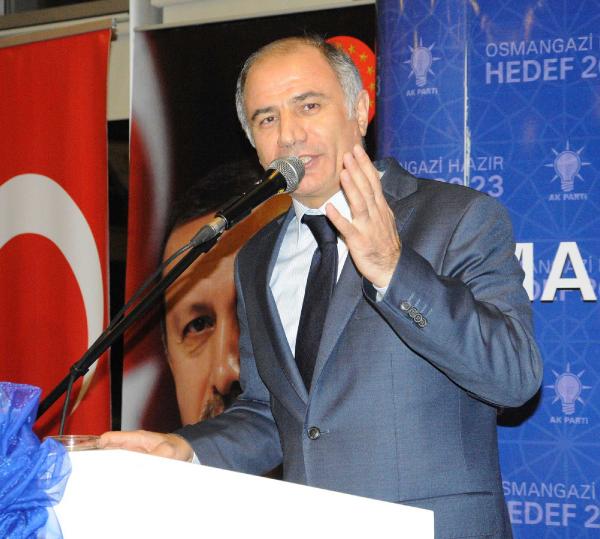 Efakan Ala gençlerle bir araya geldi