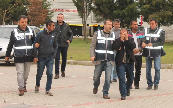 Bandırma’da hırsızlık yaptılar Bursa'da yakalandılar