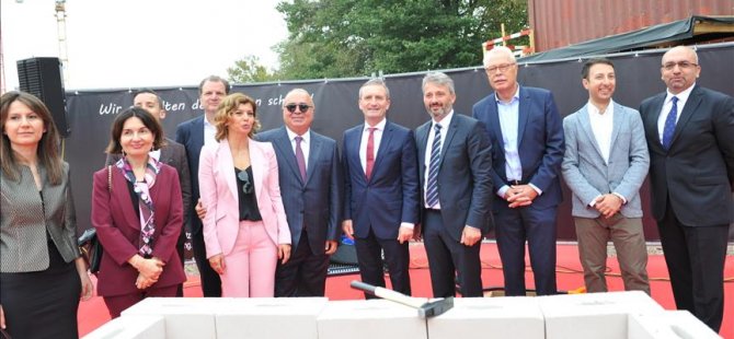 Almanya'nın "Kuzey Kapısı'nı" Türkler inşa edecek