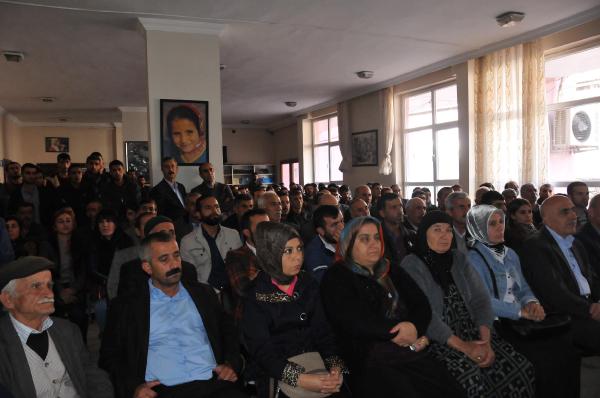 Hakkari'de HDP'den sandık bilgilendirme toplantısı