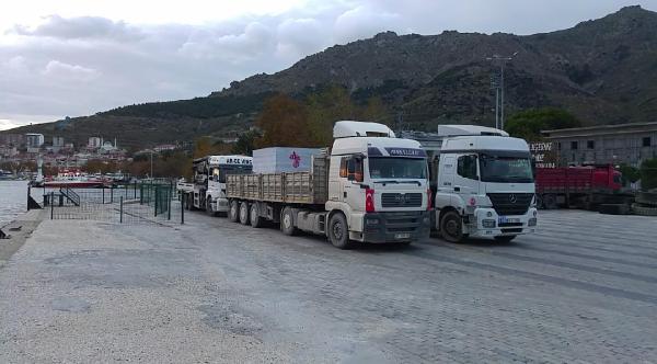 Marmara ilçesinde gemi seferleri iptal olunca ilçe halkı adada mahsur kaldı