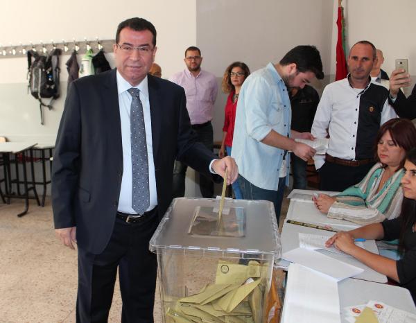 MHP'li Tanrıkulu: Seçimin üstüne bir şaibe düşmemelidir
