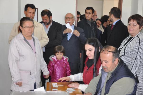 Bakan Avcı, oyunu Eskişehir'de kullandı