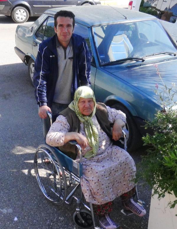 Mühür ve oy pusulası ayağına getirildi
