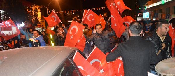 Çorum'da Ak Partililerin 3 vekil sevinci