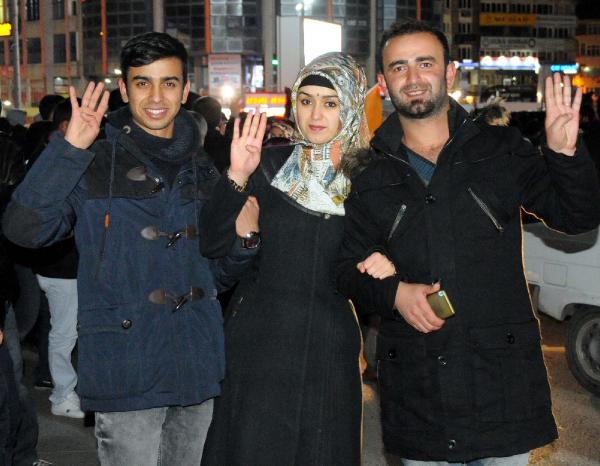 Sivas'ta AK Partililer seçim sonucunu kutladı