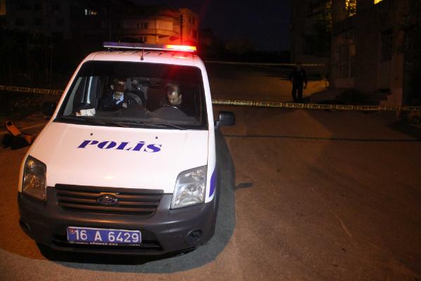 Sokak ortasında ölenin kızı olduğunu görünce şok oldu
