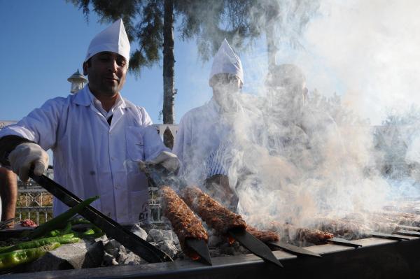 Kebap Akademisi'nden kebap ustaları yetişiyor