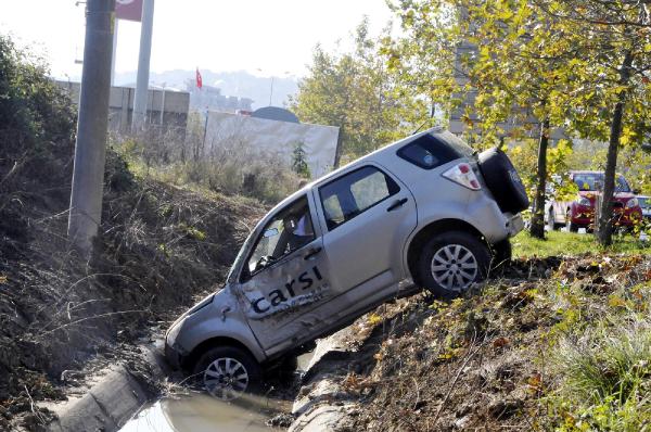 Kandıra yolunda zincirleme kaza: 3 yaralı