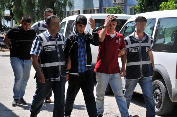 Kavgada av tüfeğiyle öldürüldü