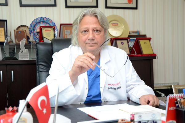 Prof. Dr. Demirbaş: Yılda 7 bin böbrek nakline ihtiyaç var