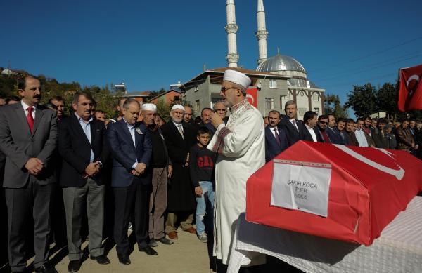 İstanbul'da kazada hayatını kaybeden asker toprağa verildi