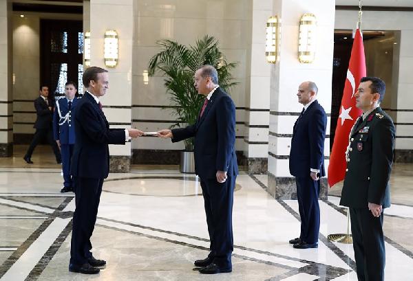 Erdoğan, Fransa Büyükelçisi Fries'i kabul etti