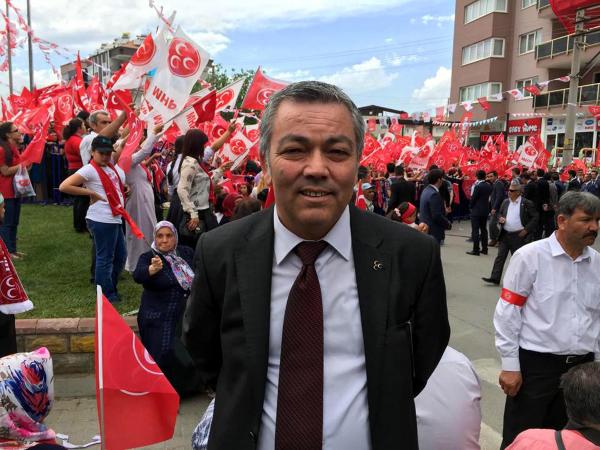 Pamukkale'de MHP'li meclis üyesi partisinde istifa etti