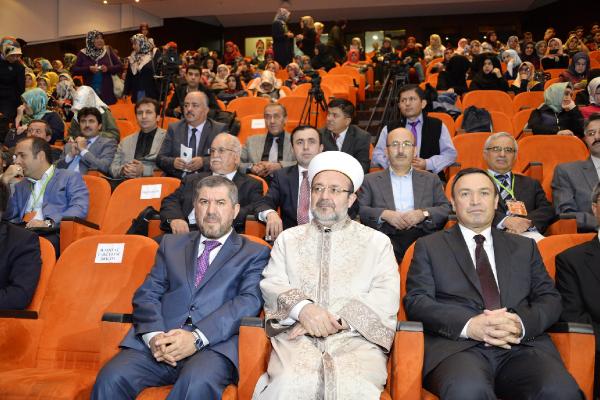 Görmez, Kıbrıs'taki ezan yasağını değerlendirdi: Ezanın kendisine yönelikse hukuki değeri olmaz