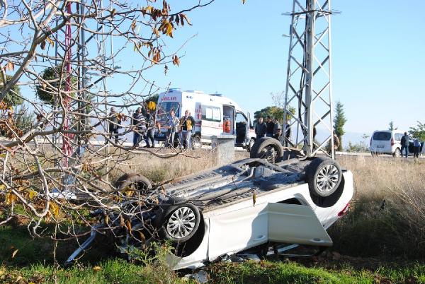 Takla atan otomobilin sürücüsü ağır yaralandı