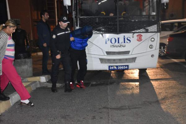 Uyuşturucu operasyonunda gözaltına alınan 45 kişi adliyeye sevk edildi
