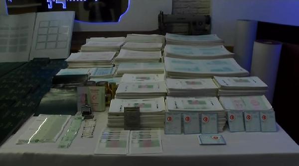 Suriye ve Iraklılara sahte pasaportla Avrupa vizesi