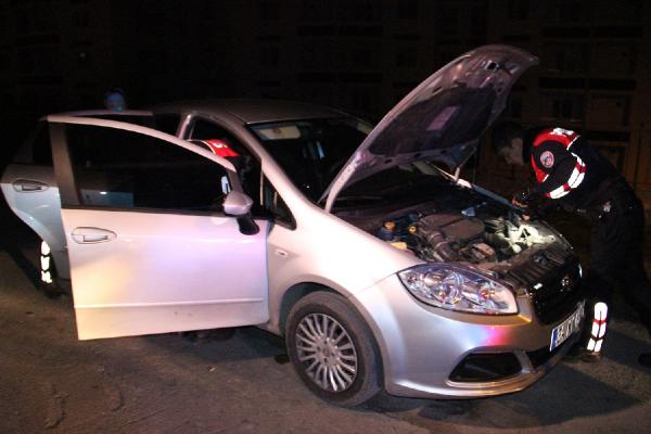 Zonguldak'ta bir otomobilde 30 gram bonzai ele geçirildi