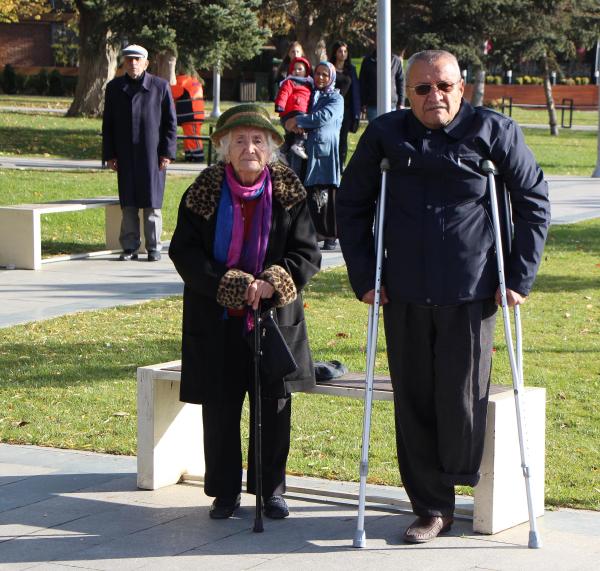 Sirenler çaldı, hayat durdu