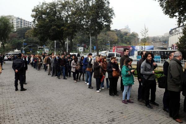 Dolmabahçe Sarayı'nda 09.05