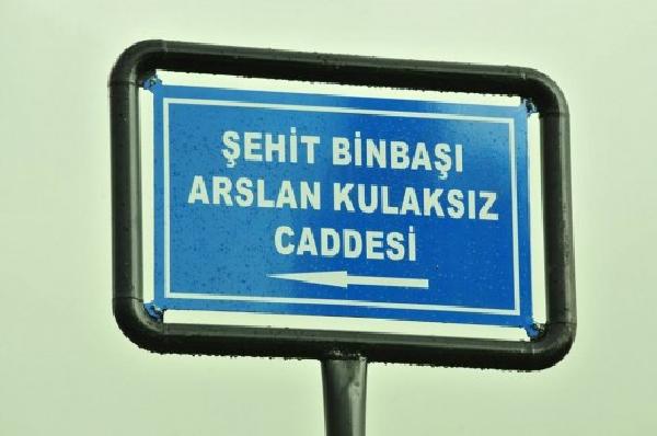 Şehit binbaşının adı caddeye verildi