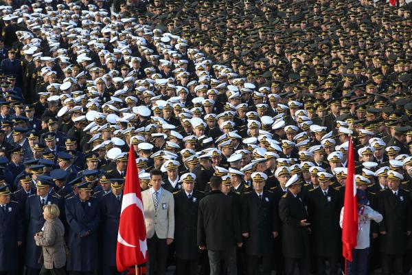 Atatürk, vefatının 77. yılında Anıtkabir'de düzenlenen törenle anıldı
