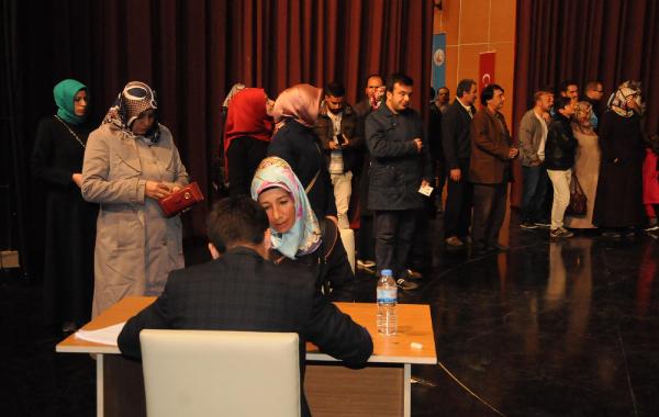 312 kişinin alınacağı işe 1712 kişi başvurdu