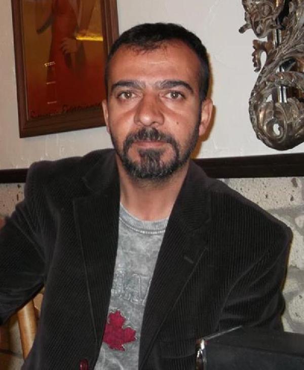 Eşiyle ilişkisi olduğu iddiasıyla özel güvenlikçiyi öldürdü