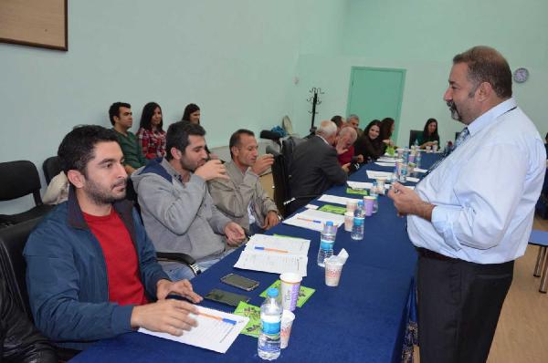 Harran Üniveristesi'nde zeytinyağı tadım eğitimi