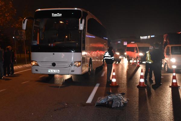 Karşıdan karşıya geçmek isterken canından oldu