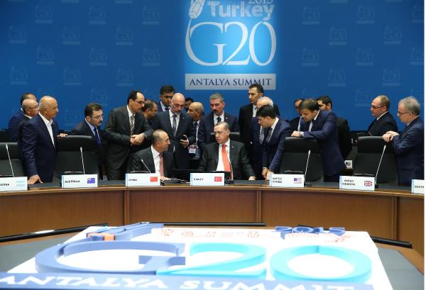 Erdoğan'ın sağında Cinping, solunda Obama oturacak