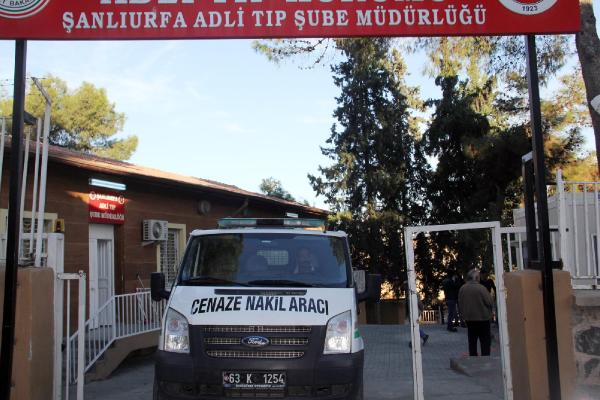 Akçakale’de boğazı kesilmiş erkek cesedi bulundu
