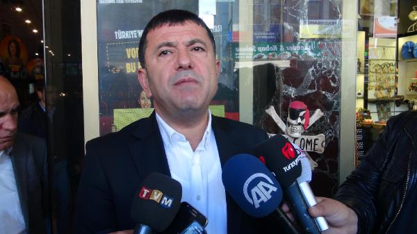 Ağbaba: Türkiye’de artık hiçbir şey özgür değil