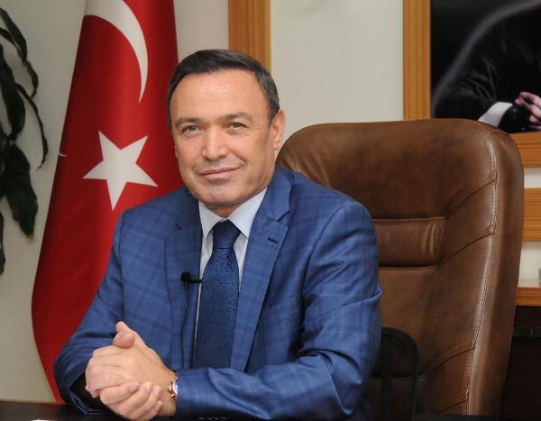Akdeniz Üniversitesi rektörü YÖK tarafından görevden alındı