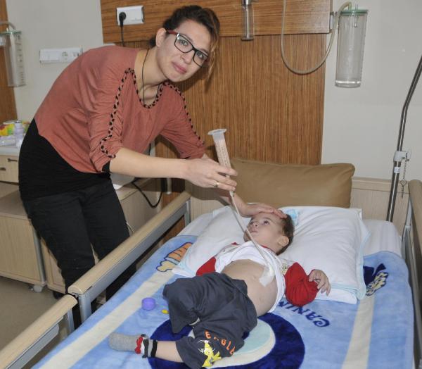 Tek isteği oğlunun ayağa kalkması