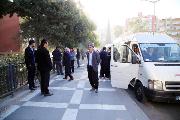 Şanlıurfa'dan 100 kişilik grup Silvan'a gitti