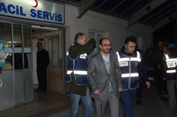 Manisa'da 'paralel devlet yapılanması' zanlıları adliyede