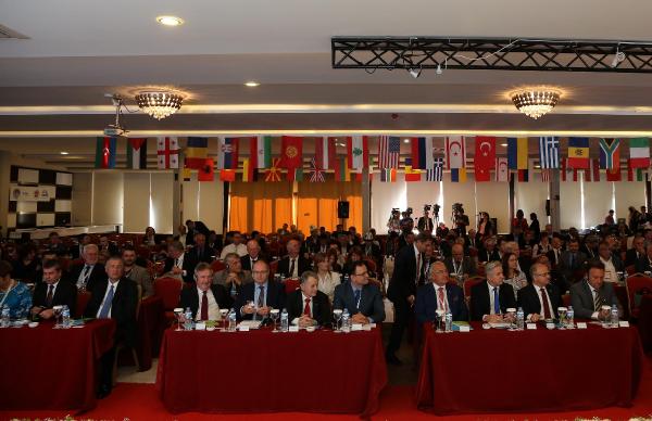 Mersin'de turizm zirvesi