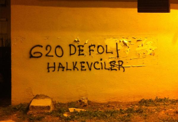 G-20 karşıtı slogan yazıp, paylaştılar